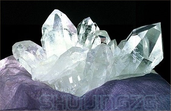 康比電子晶振廠家以雄厚產(chǎn)能解決電子產(chǎn)品熱潮帶來的缺貨現(xiàn)象 康比電子晶振廠家以雄厚產(chǎn)能解決電子產(chǎn)品熱潮帶來的缺貨現(xiàn)象