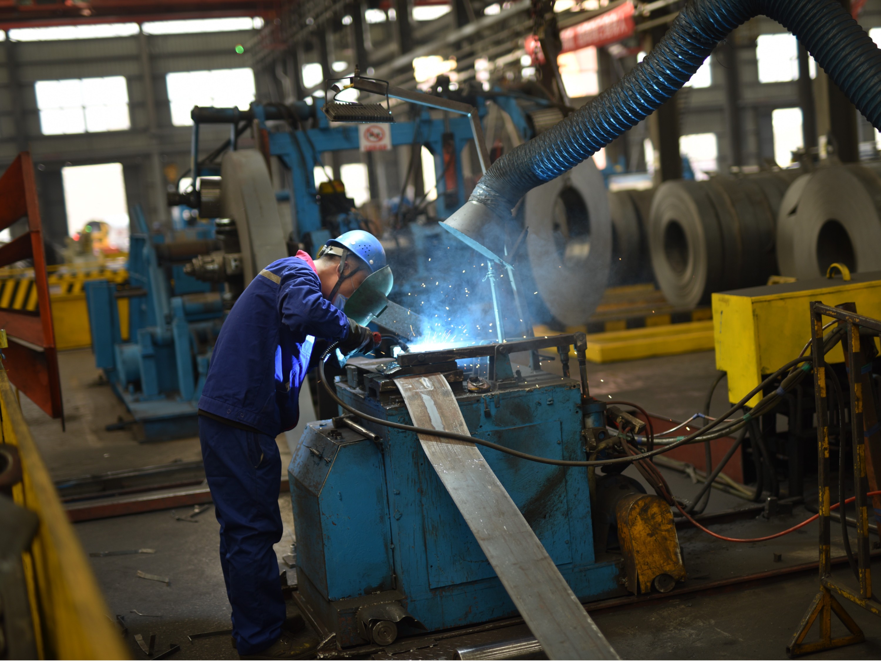 一線的打工人~萬源友發同生存,共發展