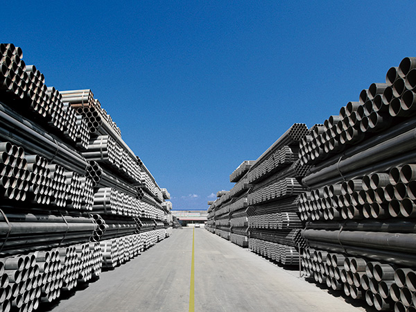 西安焊管批發(fā)解答無縫鋼管與焊接鋼管的執(zhí)行標(biāo)準(zhǔn)。