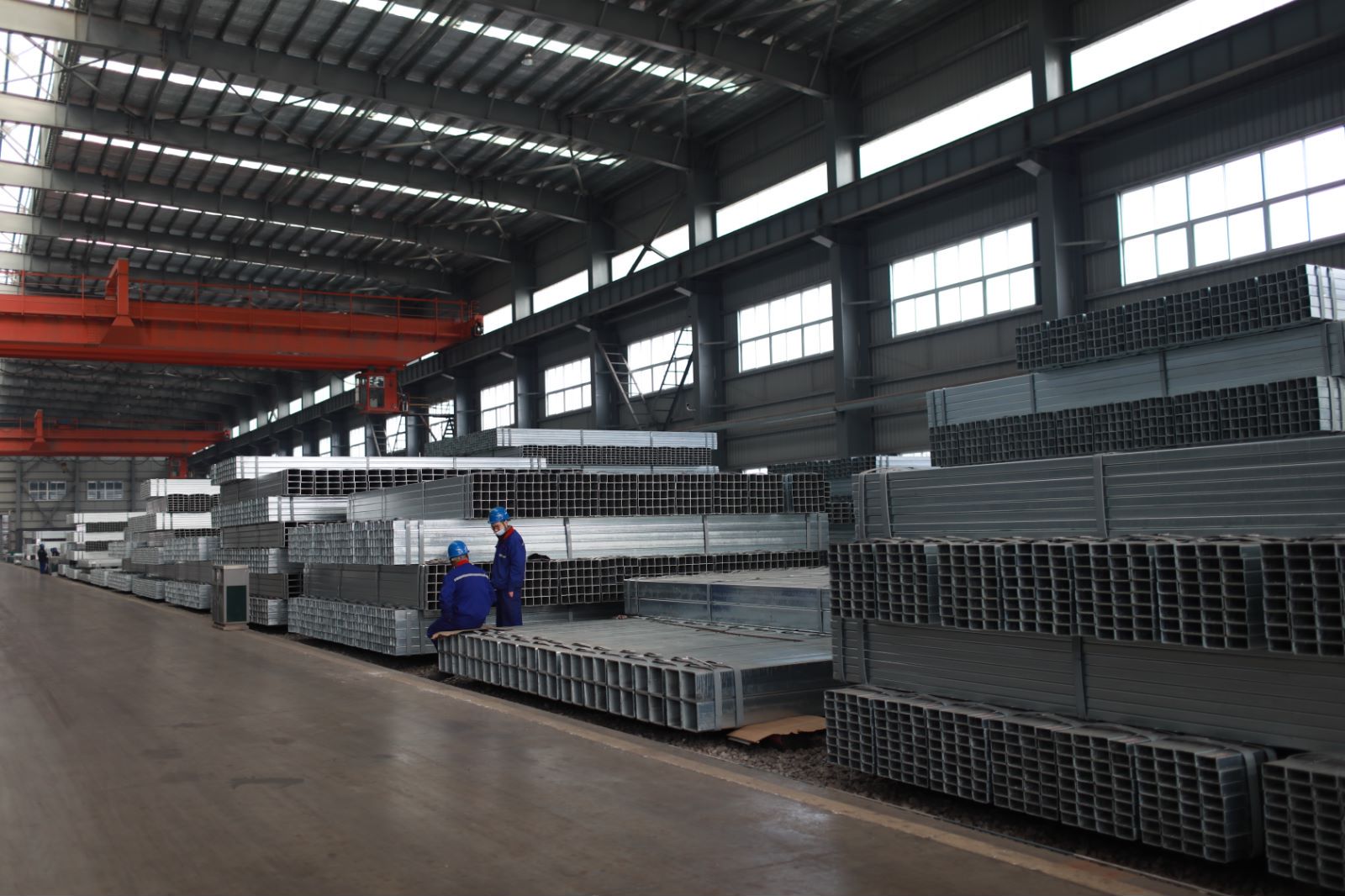 淺析如何檢測方管的寬厚以及表面的缺陷的方法。